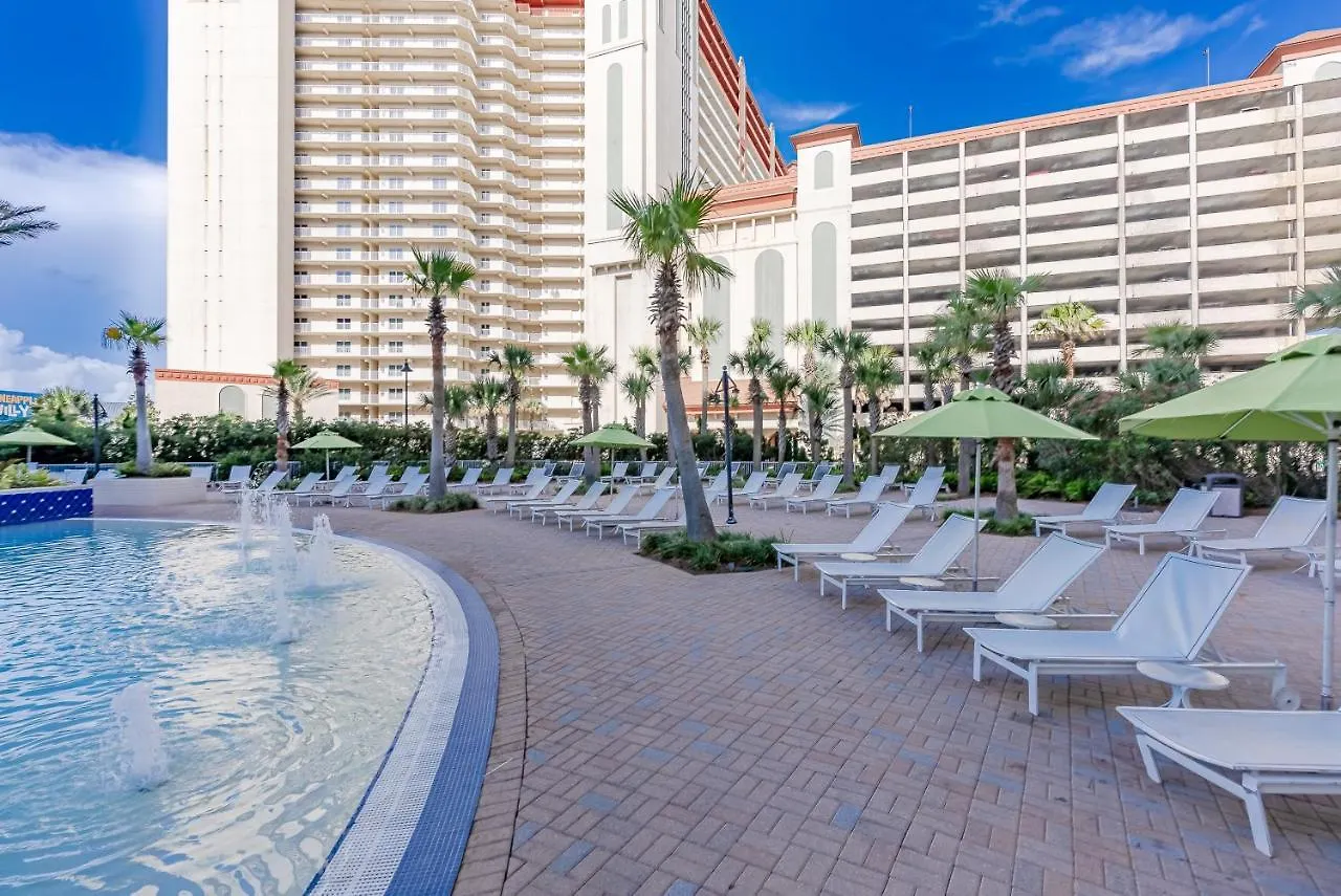 Lägenhet Luxurious 4 Bedroom Condo! Gulf Views! Sleeps 10 & Easy Beach Access! By Dolce Vita Getaways Pcb Panama City Beach