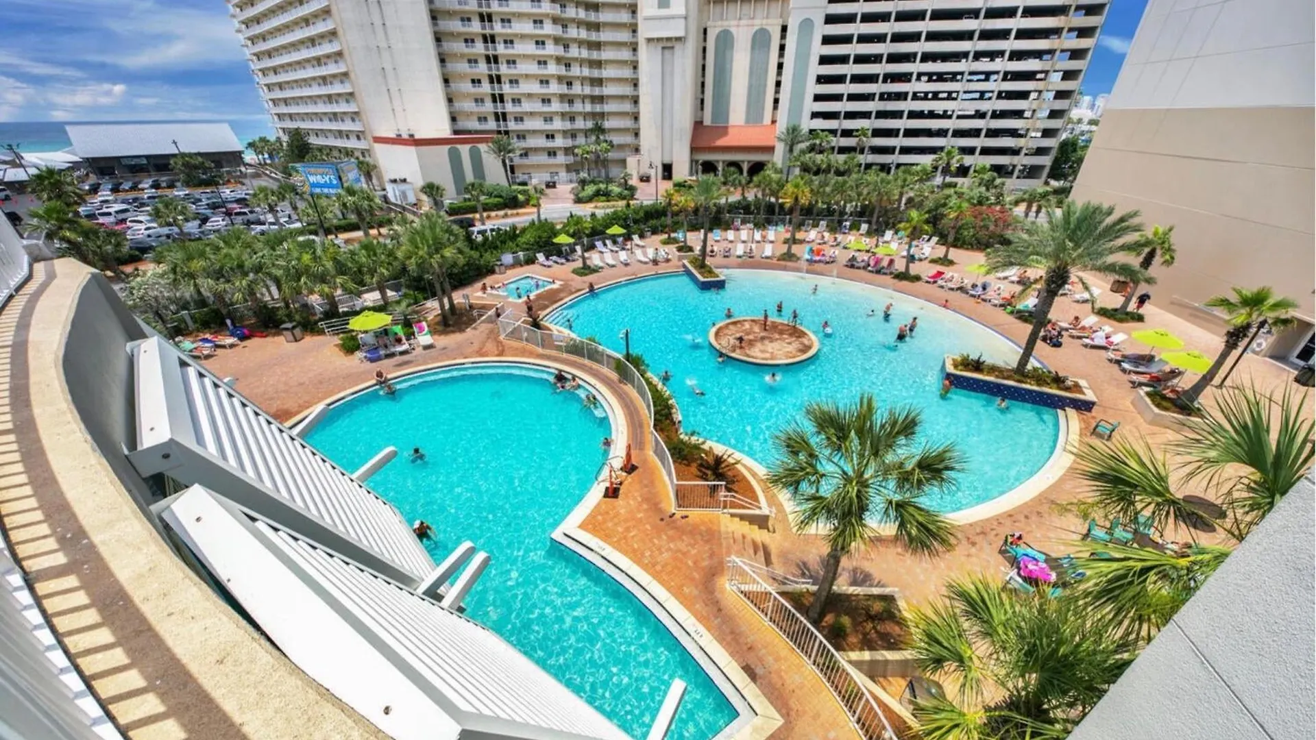 Lägenhet Luxurious 4 Bedroom Condo! Gulf Views! Sleeps 10 & Easy Beach Access! By Dolce Vita Getaways Pcb Panama City Beach