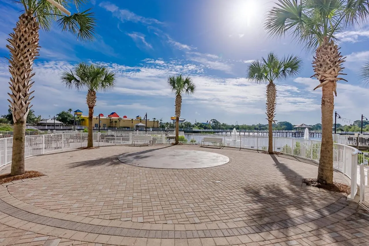 Luxurious 4 Bedroom Condo! Gulf Views! Sleeps 10 & Easy Beach Access! By Dolce Vita Getaways Pcb 파나마 시티 0*,