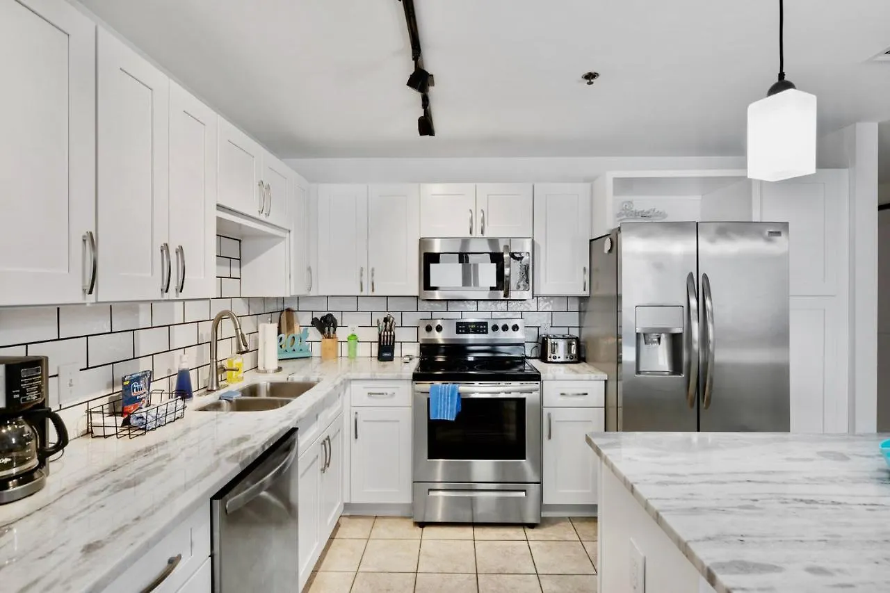 아파트 Luxurious 4 Bedroom Condo! Gulf Views! Sleeps 10 & Easy Beach Access! By Dolce Vita Getaways Pcb 파나마 시티